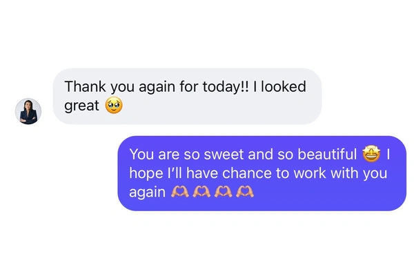 Text review with emojis on a white background